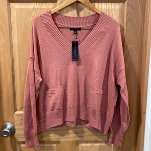 Banana Republic sweater with pockets women's size Xl, NWT